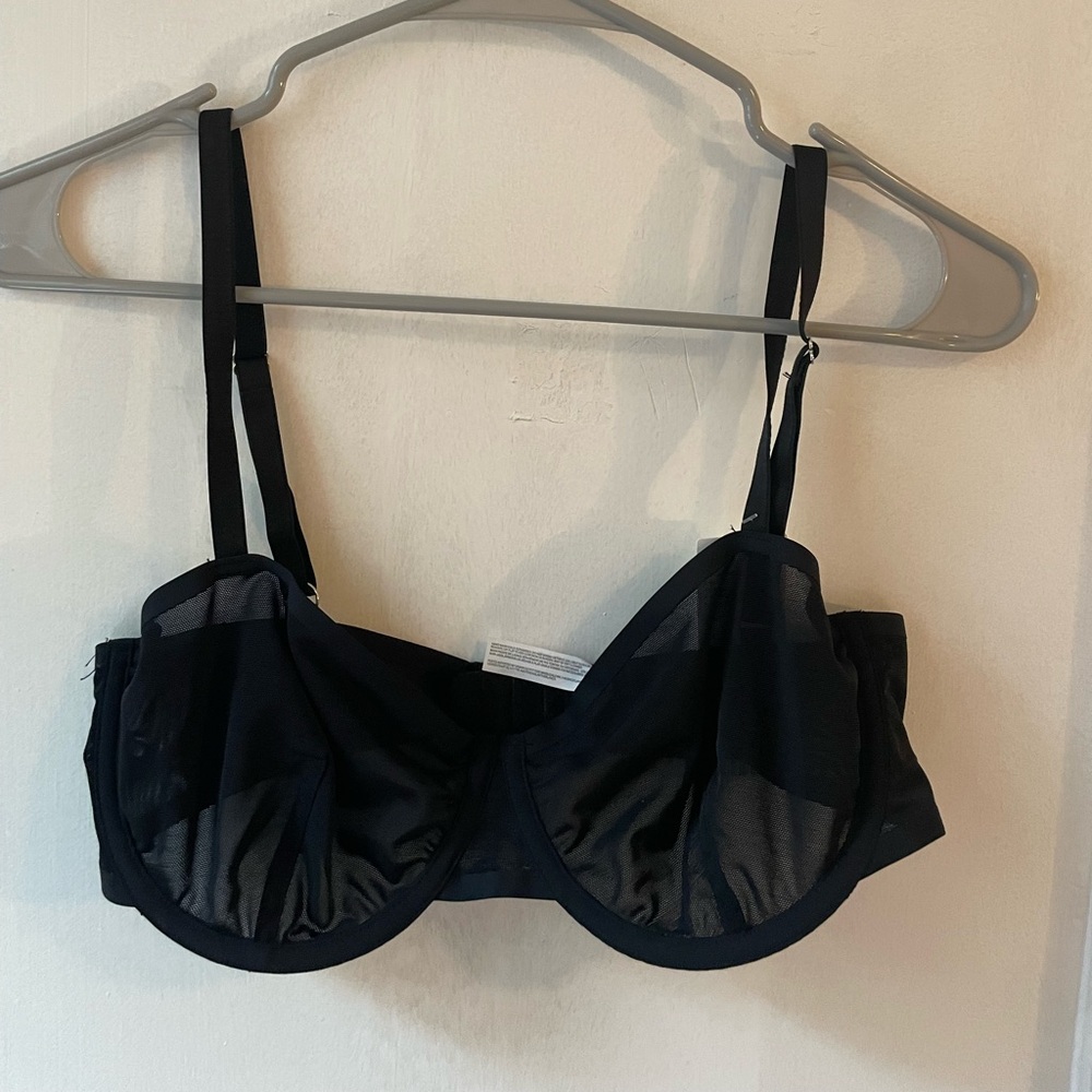 NWT Black Mesh Bra / 34D